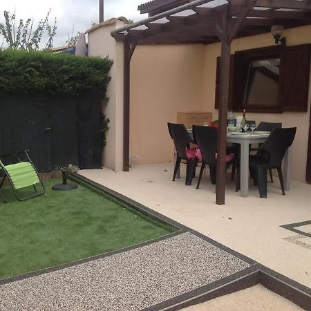 Maison Climatisee Dans De - Entree Piscine Incluse